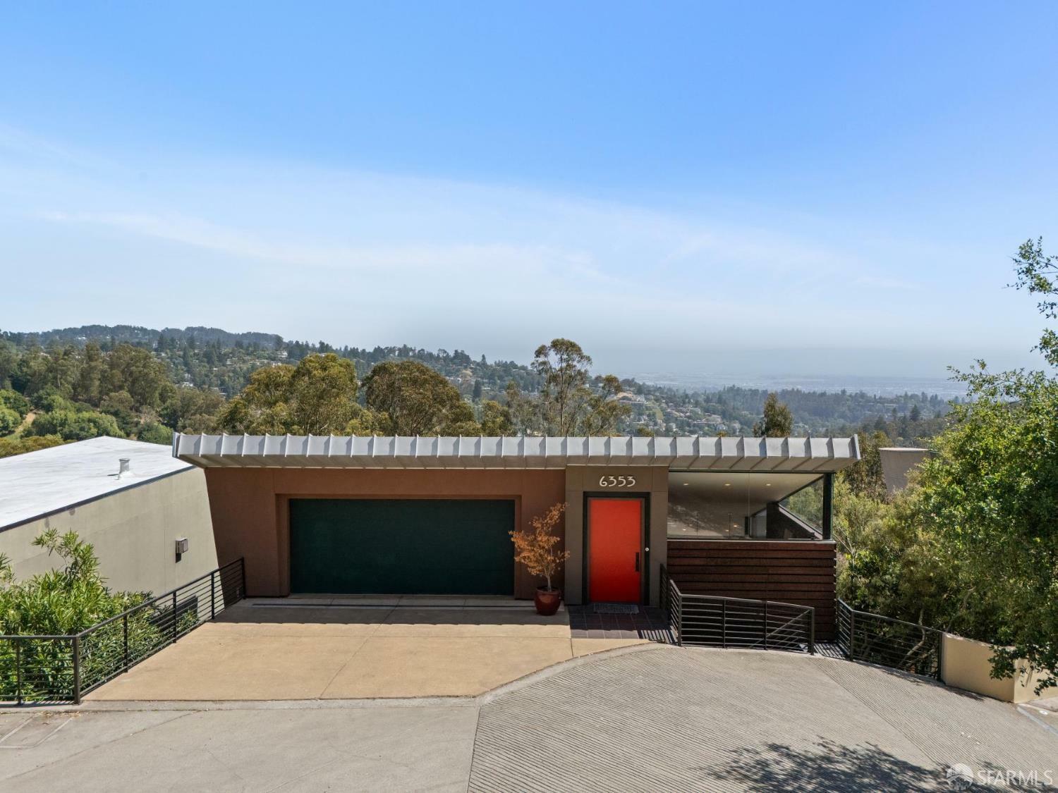 Property Photo: 6353 Skyline Boulevard CA 94611