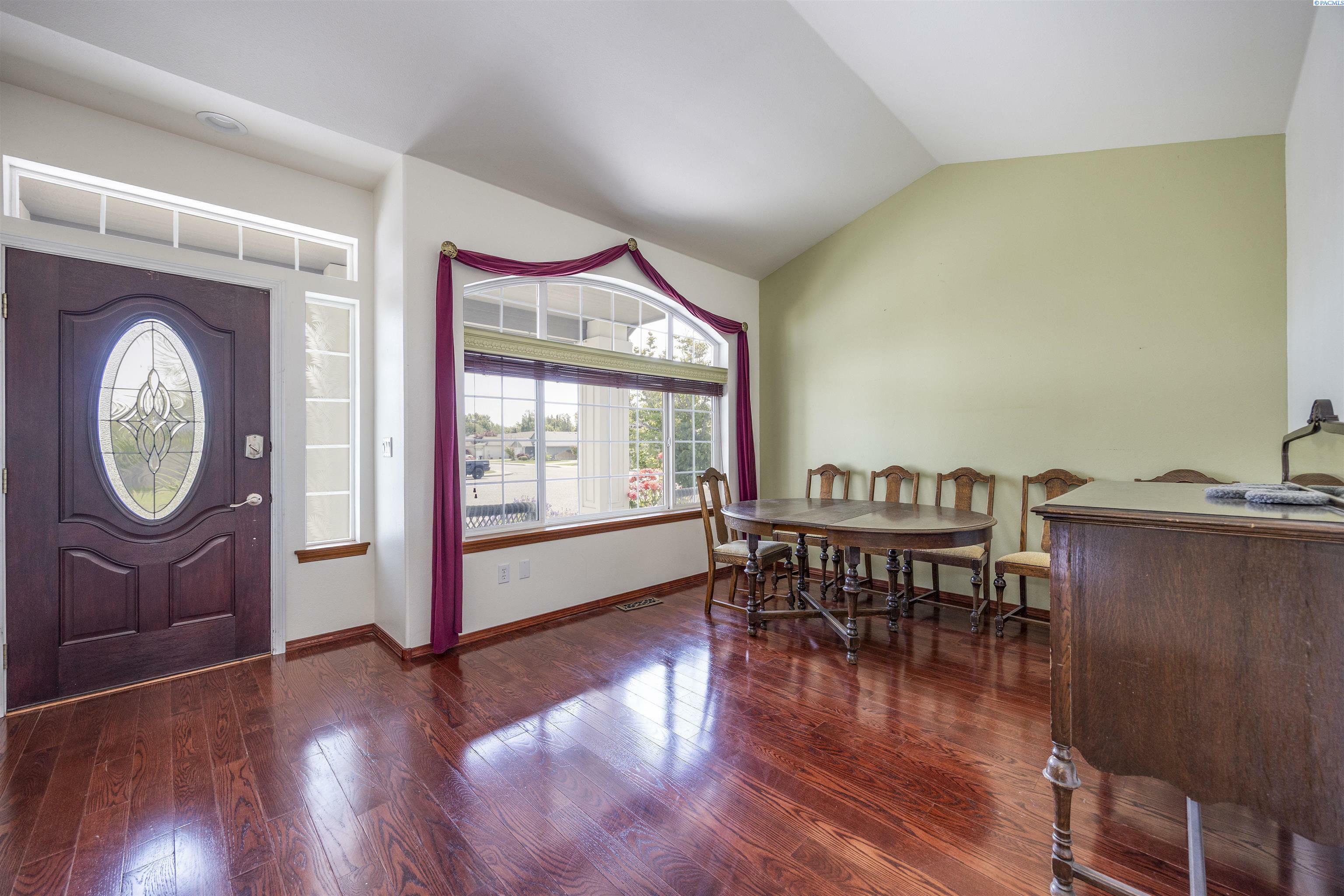 Property Photo:  8820 W Imnaha Court  WA 99336 