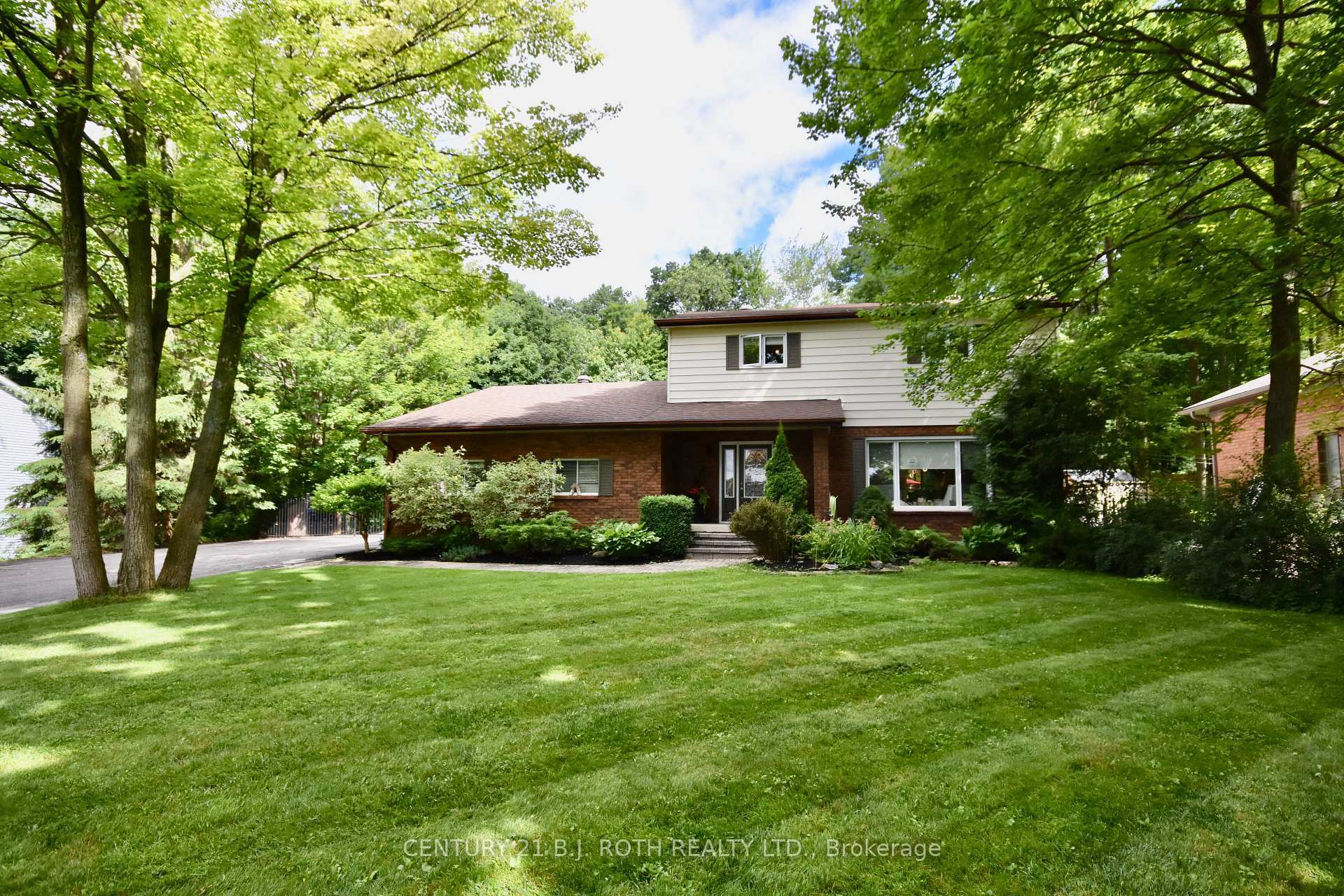 Property Photo: 32 Wattie Road ON L9X 0P7