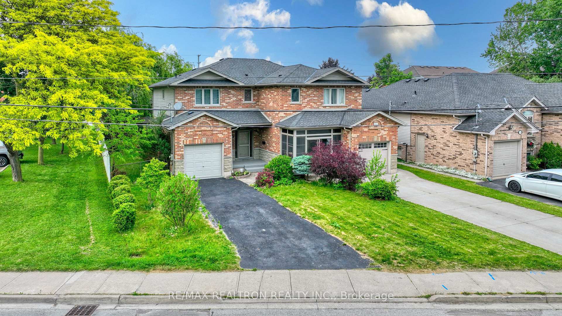 Property Photo: 1035 Vansickle Road N ON L2S 2X4