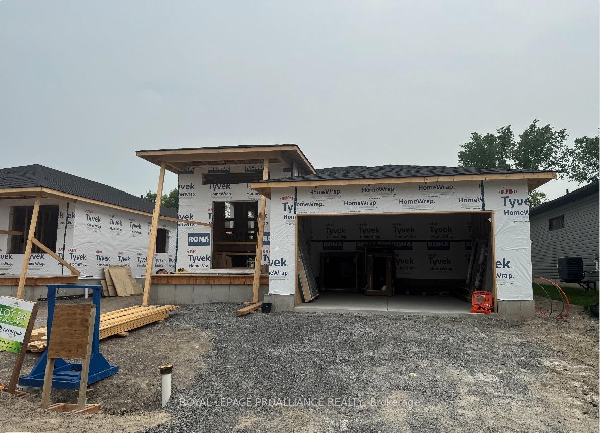 Property Photo: 27 Schmidt Way ON K8V 0L5