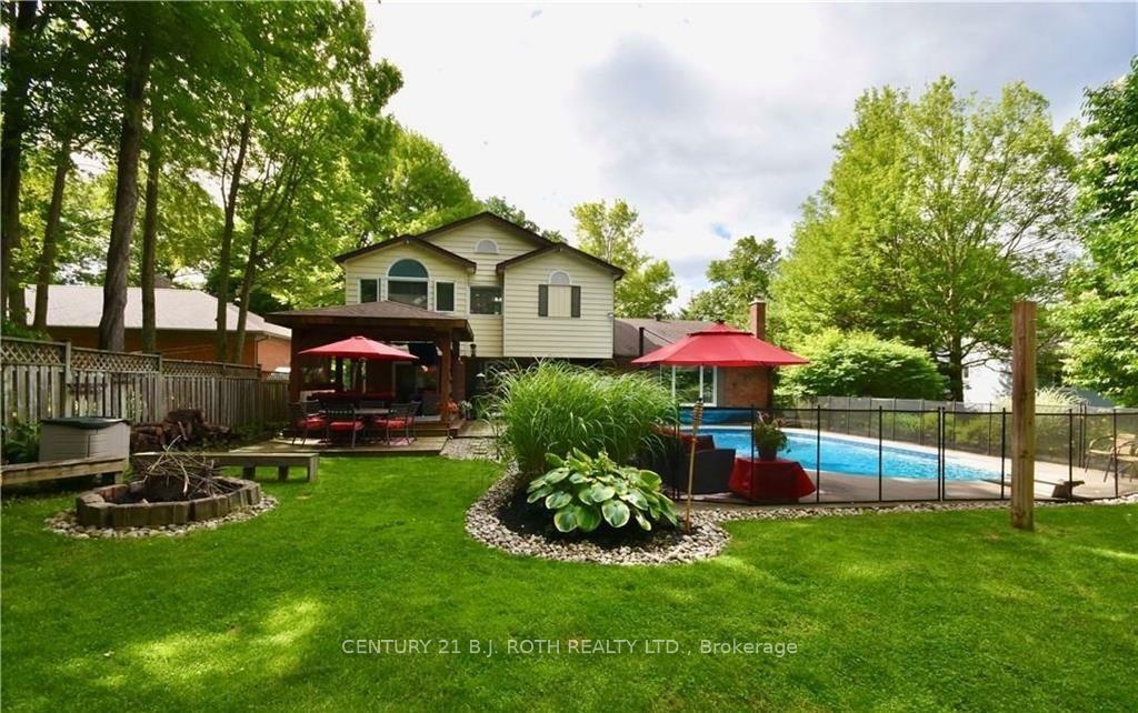 Photo de la propriété: 32 Wattie Road ON L9X 0P7