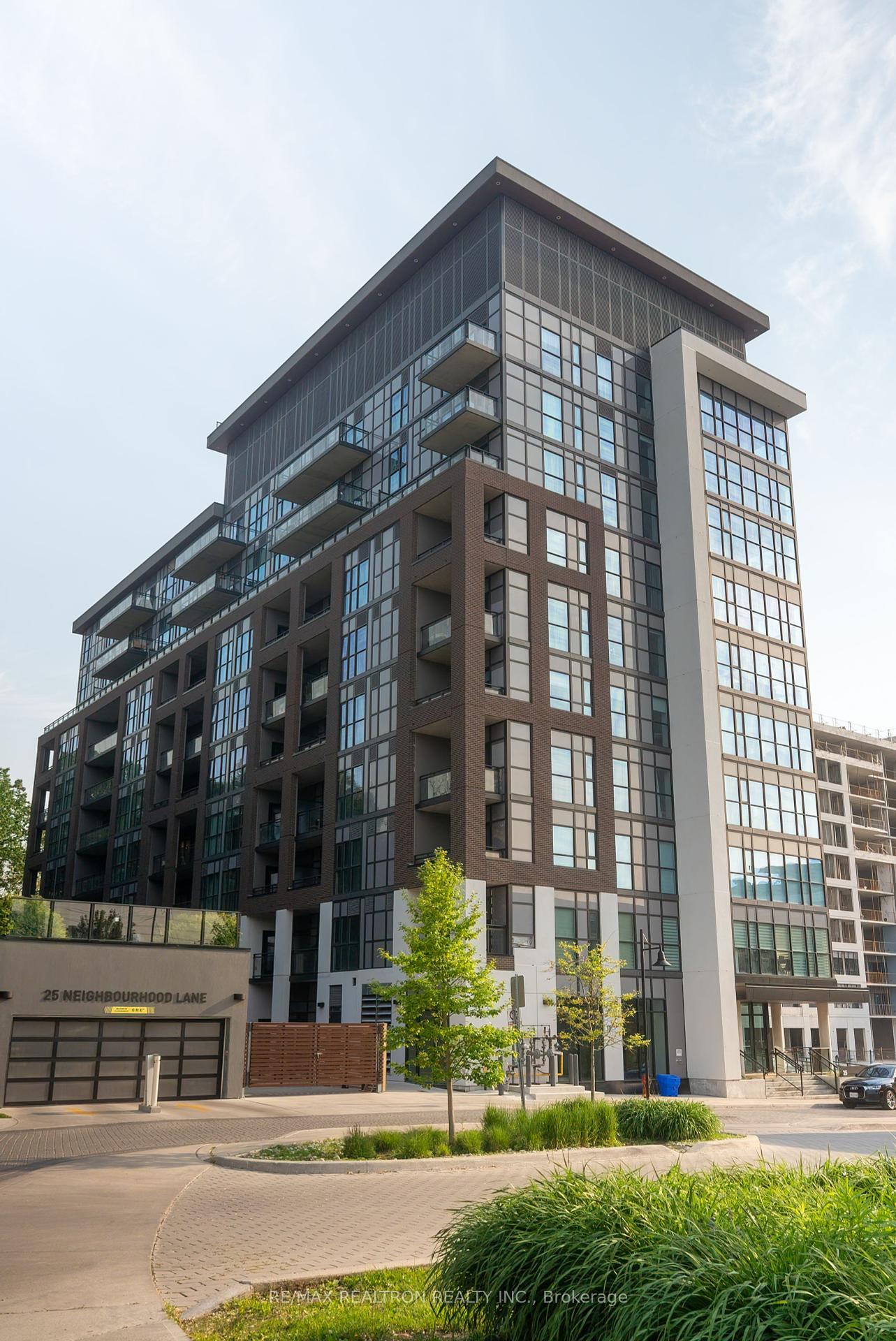Property Photo: 25 Neighbourhood Lane 205 ON M8Y 0C4