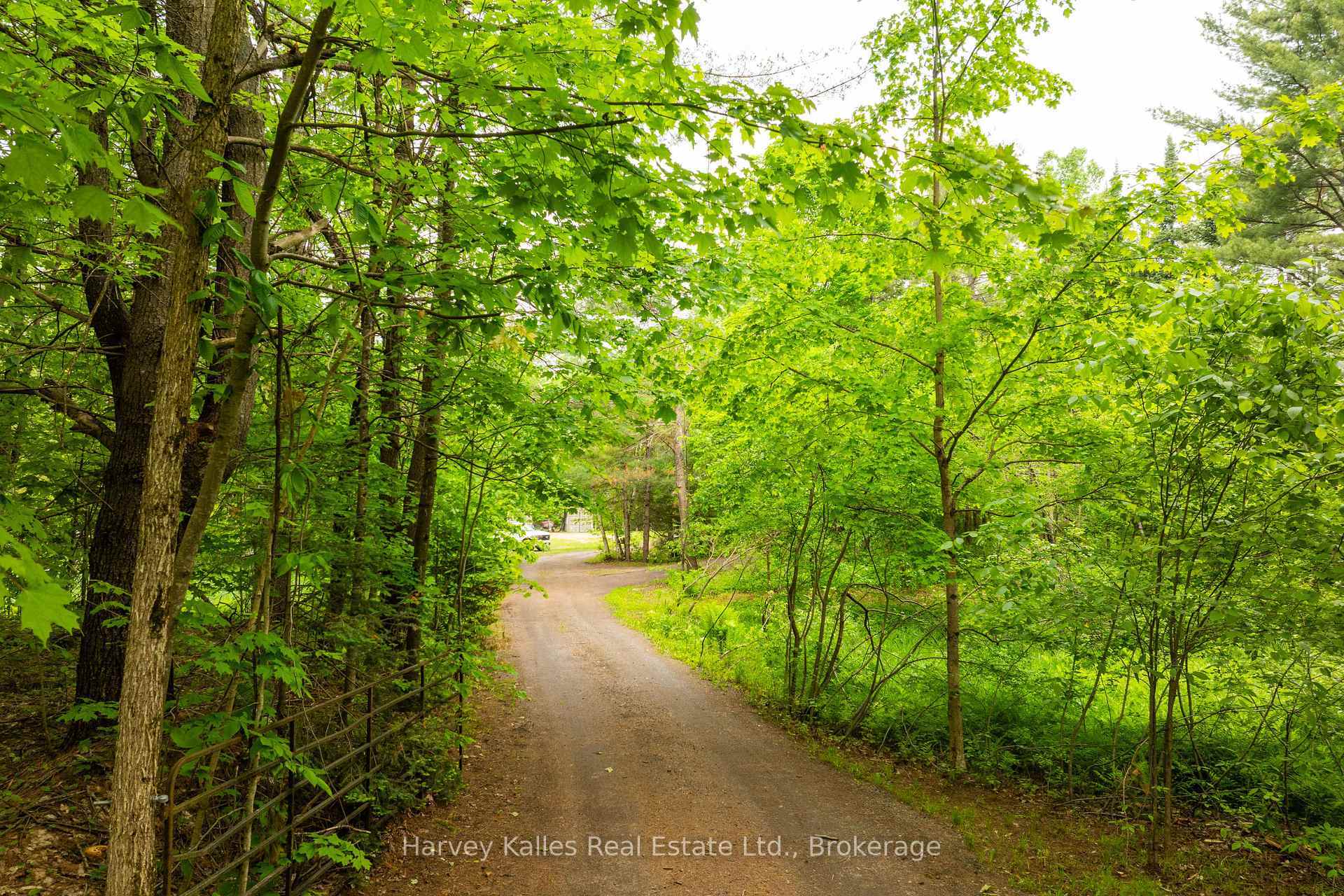 Property Photo: 1165 Peterson Road ON P1L 1X1