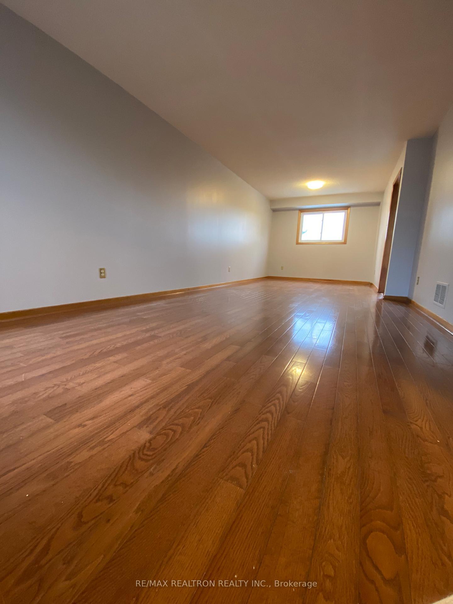 Property Photo: 203 Glen Hill Drive ON L1N 7J5