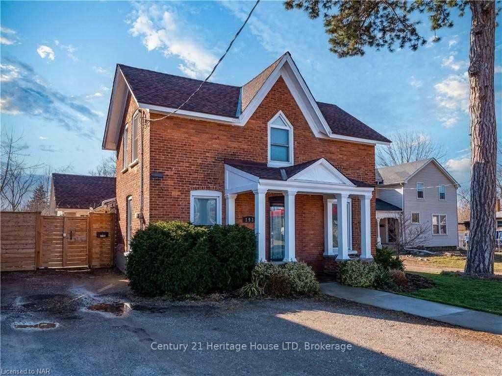 Photo de la propriété:  193 Vine Street  ON L2M 4S7 
