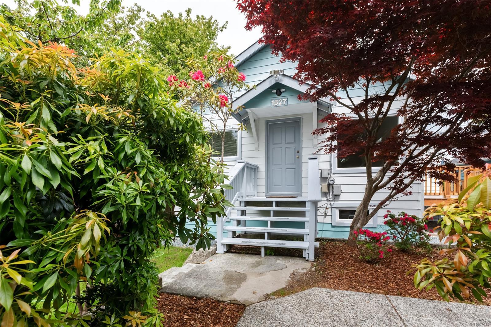 Property Photo: 1527 Peninsula Rd BC V0R 3A0