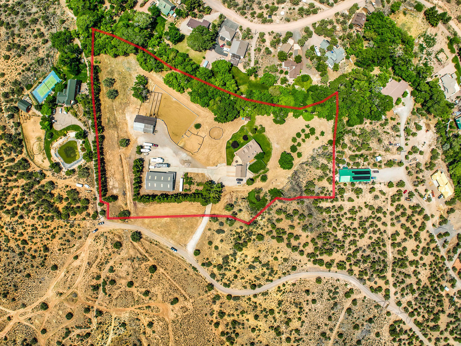 Property Photo: 580 S Stagecoach Dr UT 84782