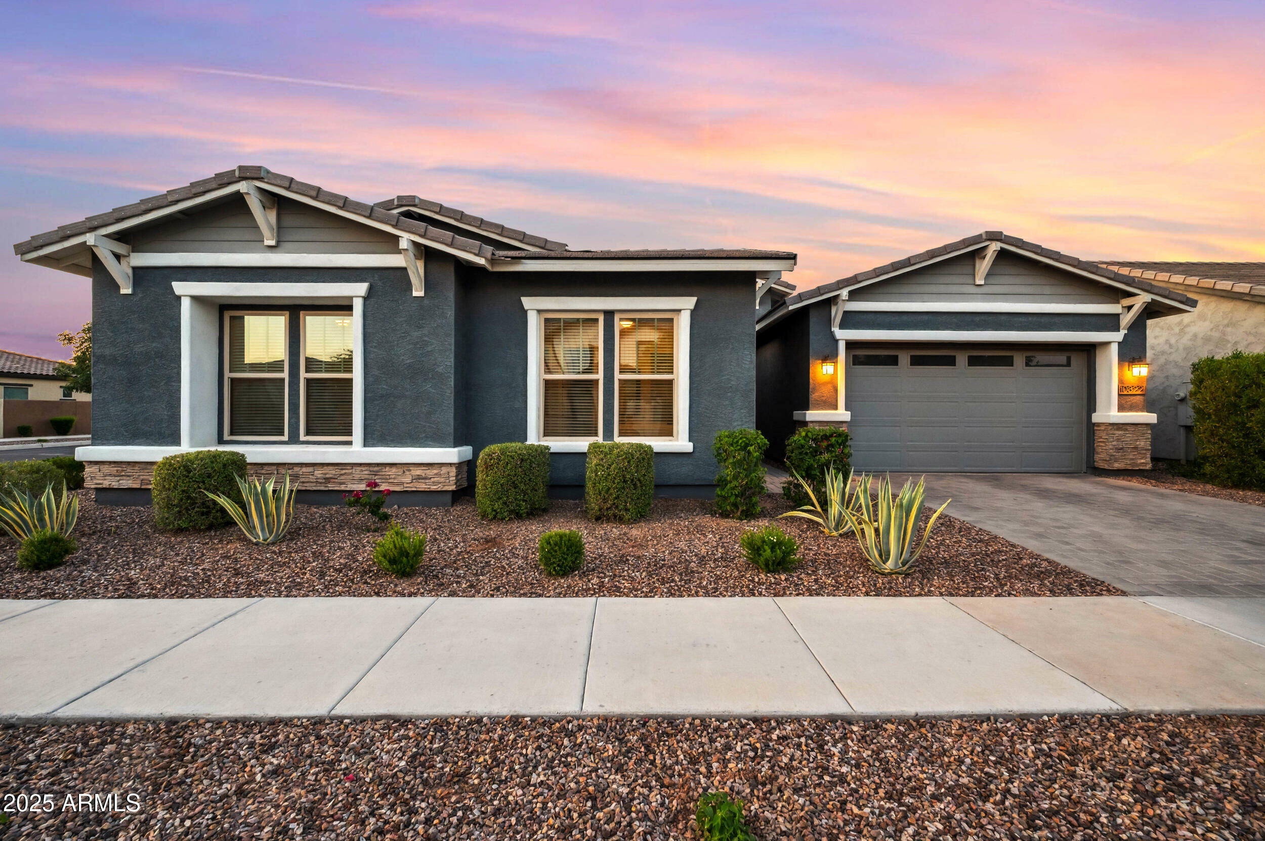 Property Photo: 10322 E Topaz Avenue AZ 85212