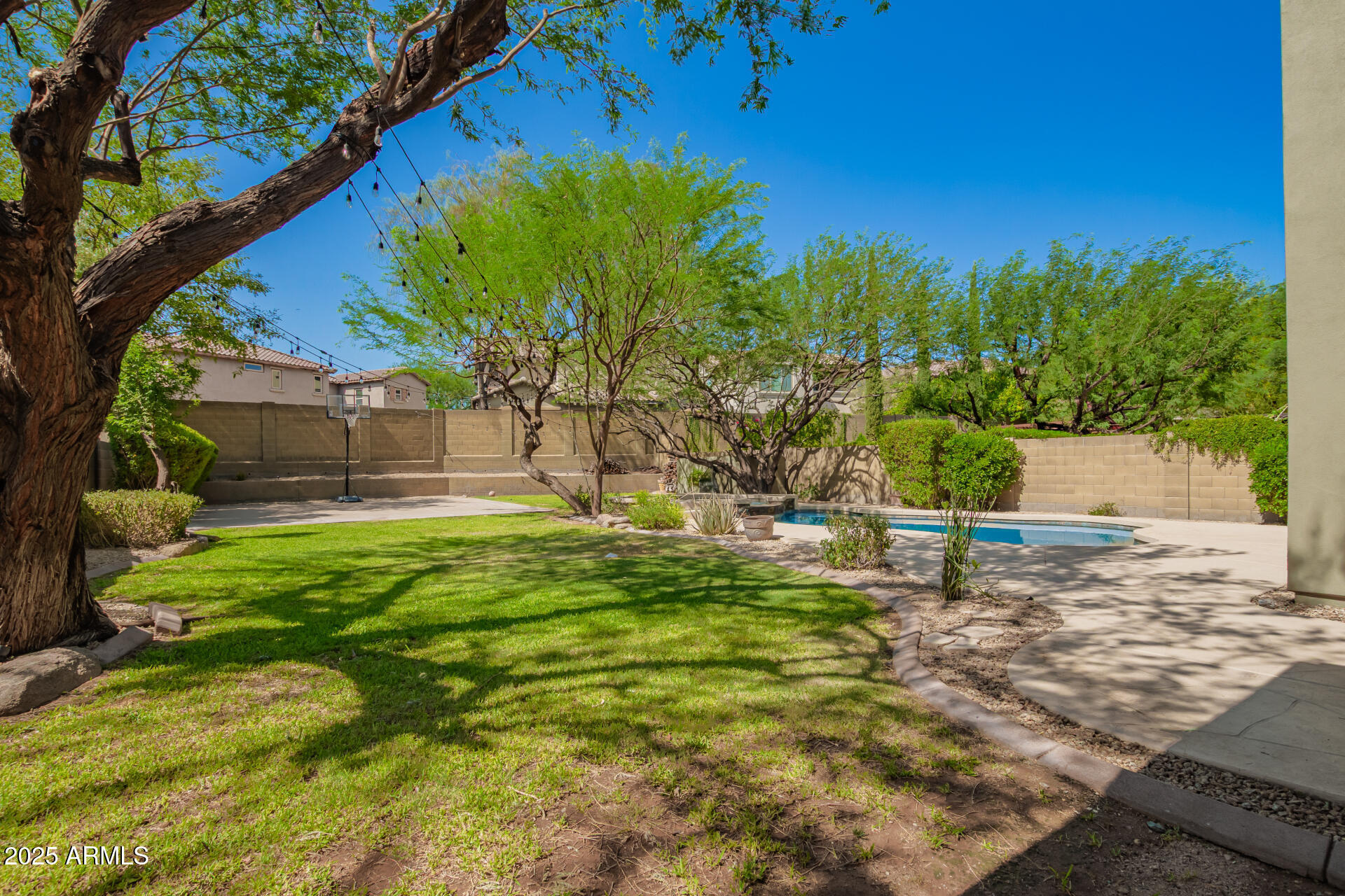 Property Photo: 3818 E Quail Avenue AZ 85050