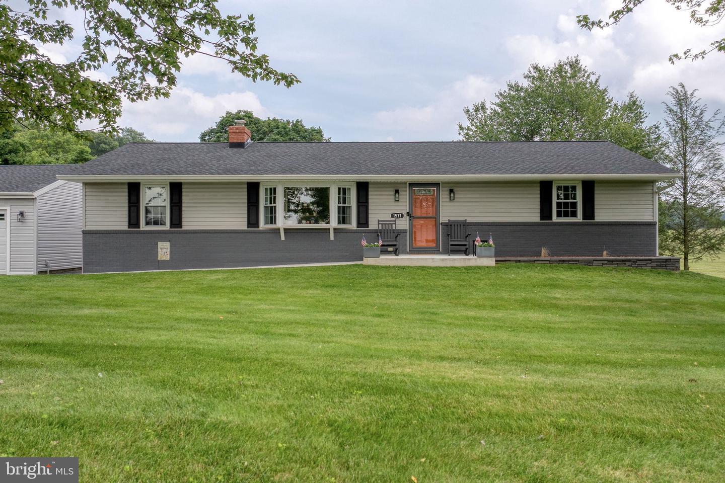 Property Photo: 1571 Windy Hill Road PA 17349
