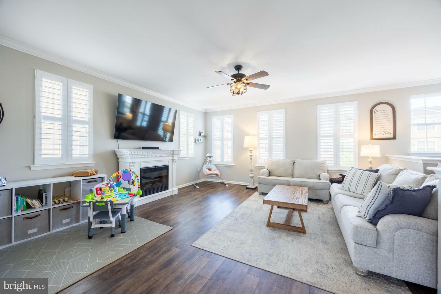 Property Photo: 20 Kramer Court NJ 08518