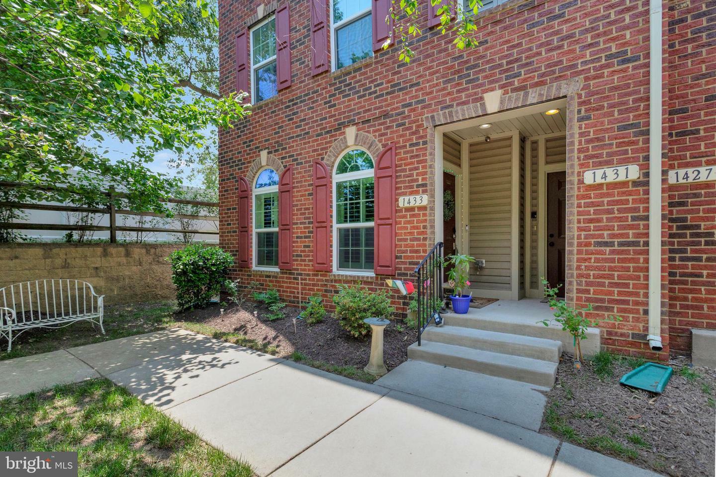 Property Photo: 1433 Chanery Court MD 21113