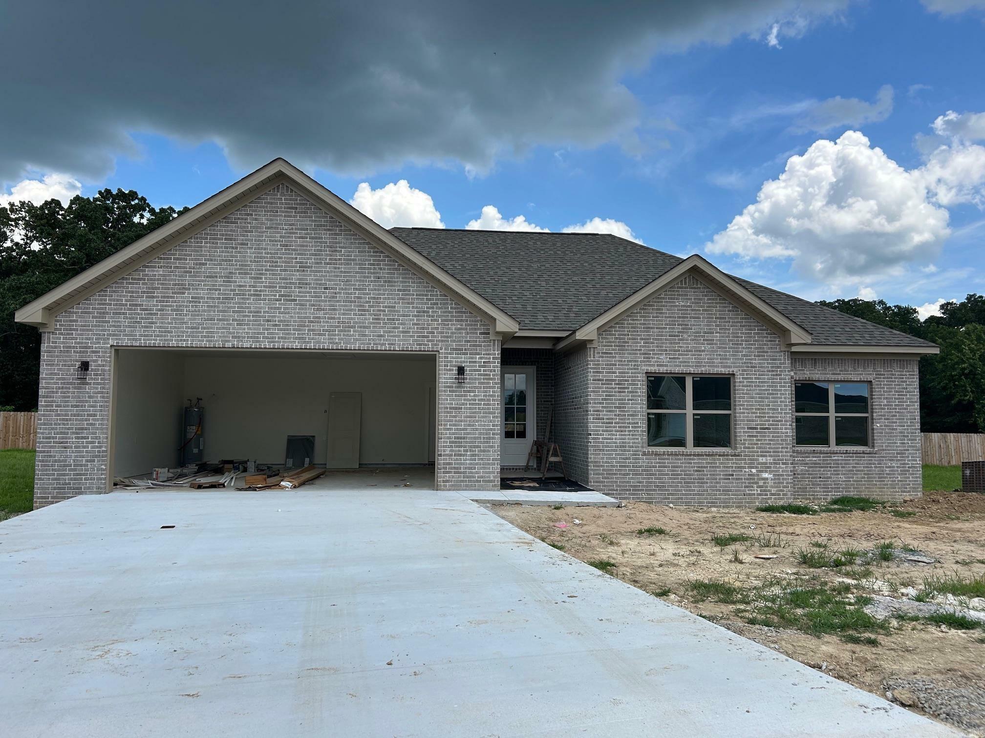 Property Photo: 14 Morning Sun Cove AR 72058