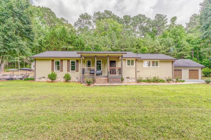 Property Photo:  150 Forrest Hill Rd  GA 30720 