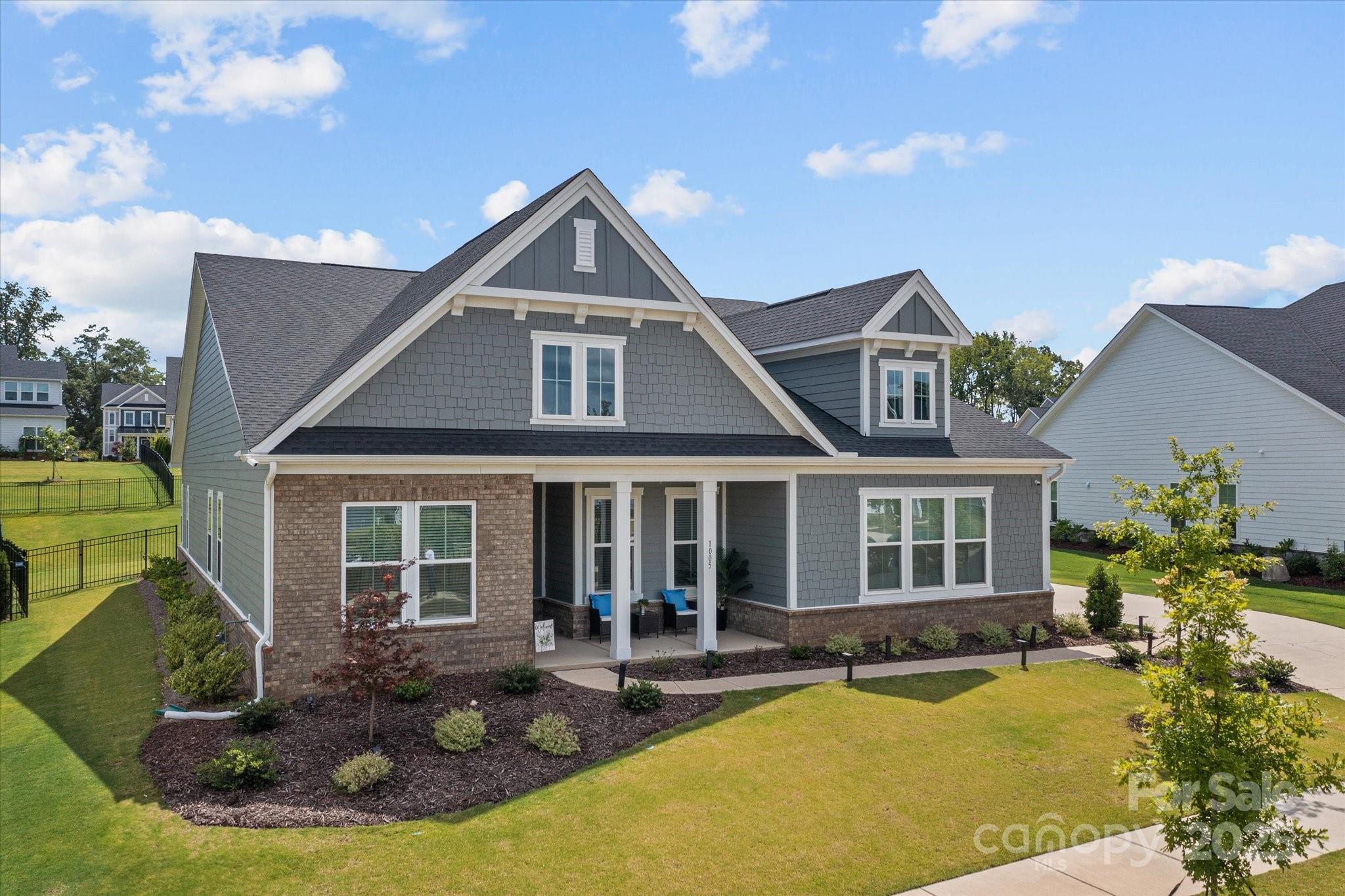 Property Photo: 1005 Willow Bank Lane NC 28012