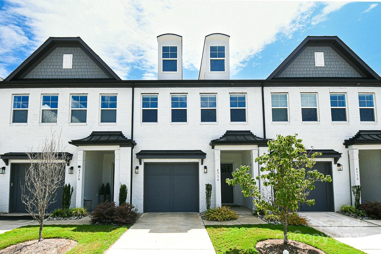 Property Photo:  4714 Blanchard Way  NC 28226 