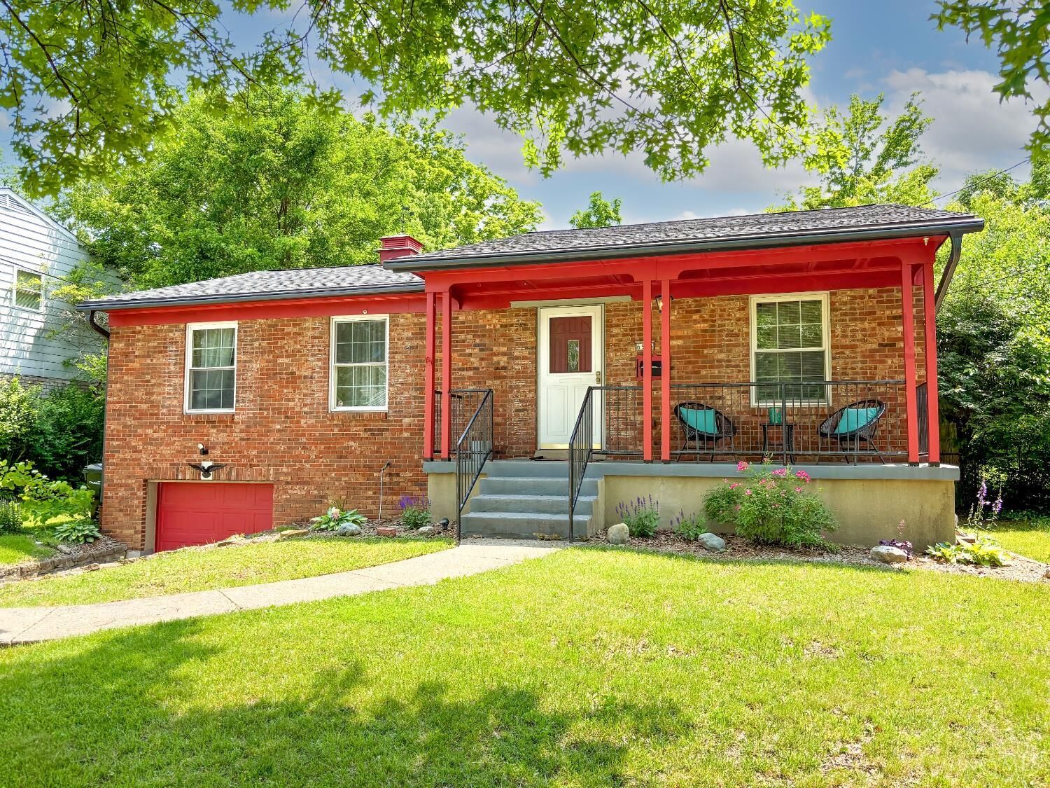 Property Photo: 6596 S Oak Knoll Drive OH 45224