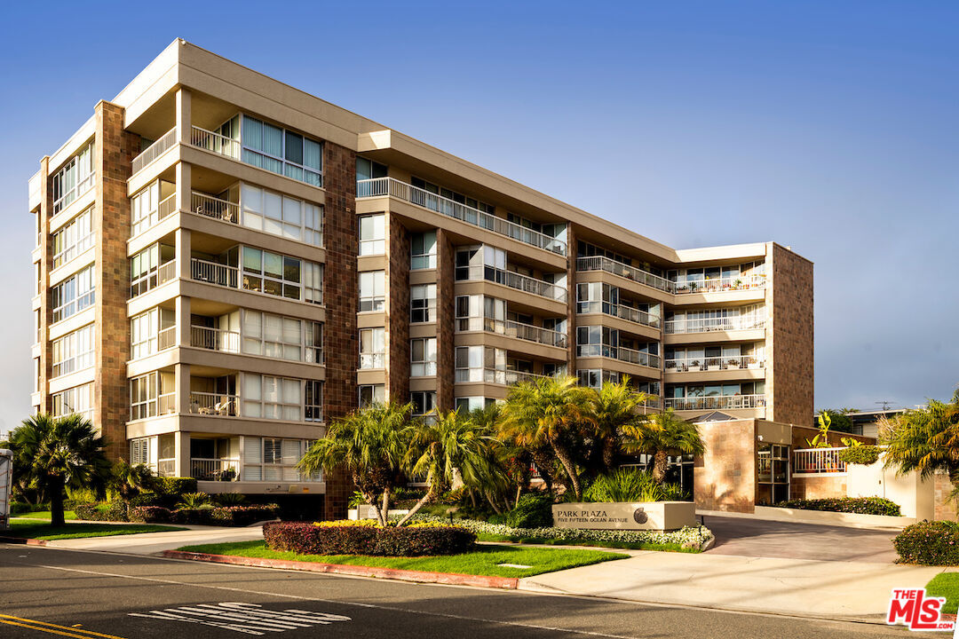 515 Ocean Ave  Santa Monica CA 90402 photo
