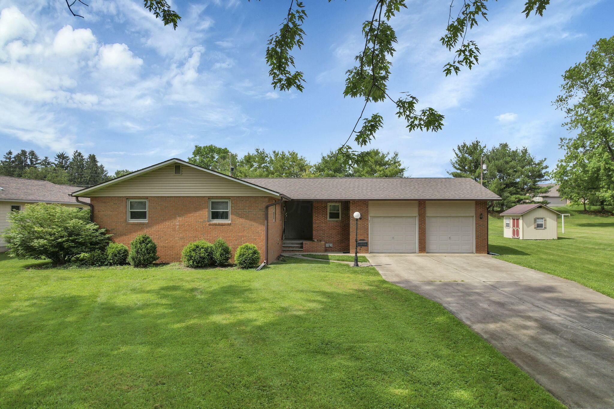 694 Carpico NE Drive  Lancaster OH 43130 photo