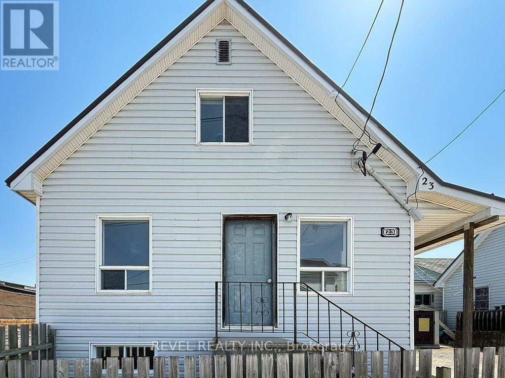 Property Photo: 23-25 Aura Lake Street ON P0N 1G0