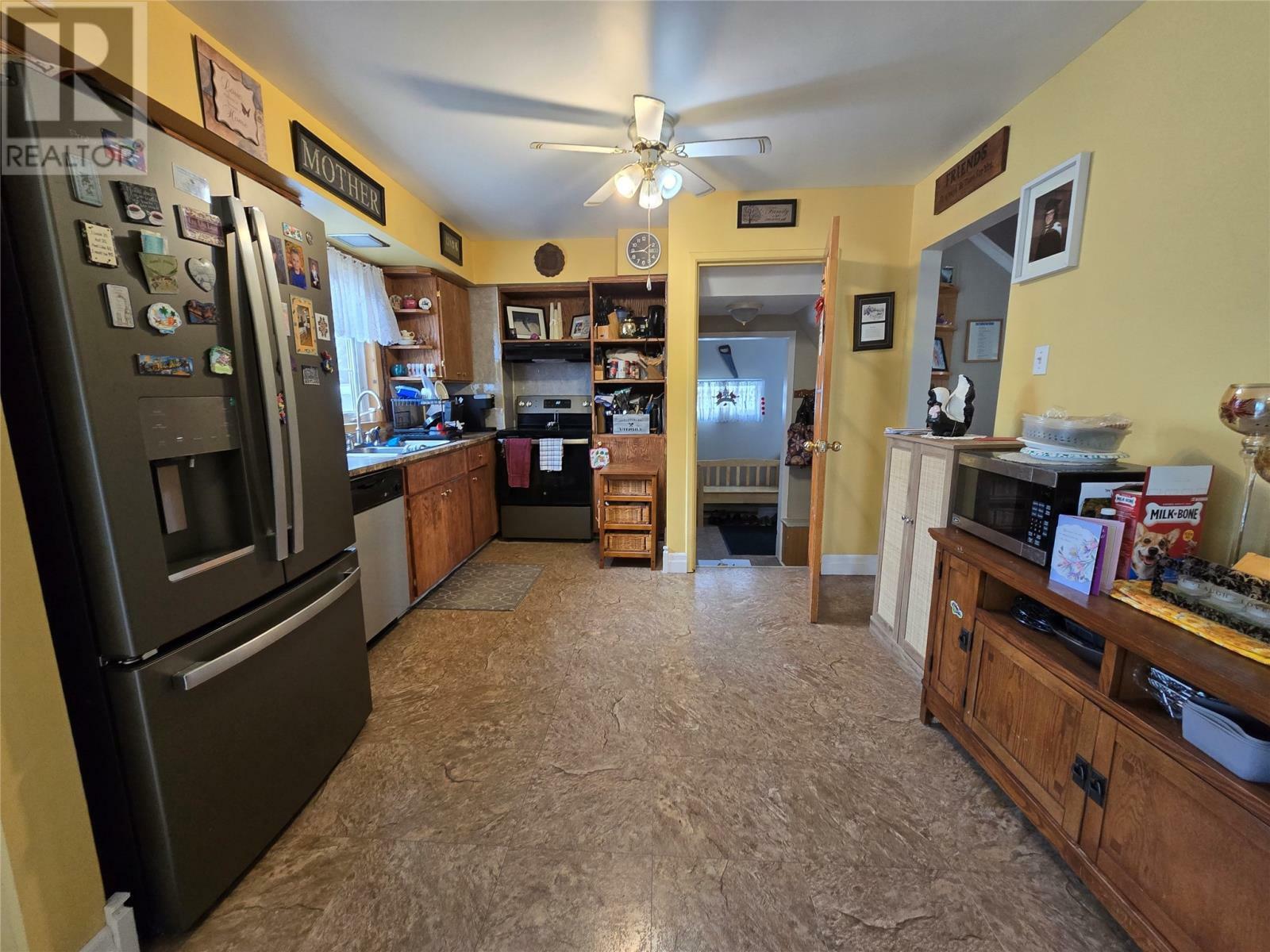 Property Photo: 216 Matthew Avenue NL A2V 2A1
