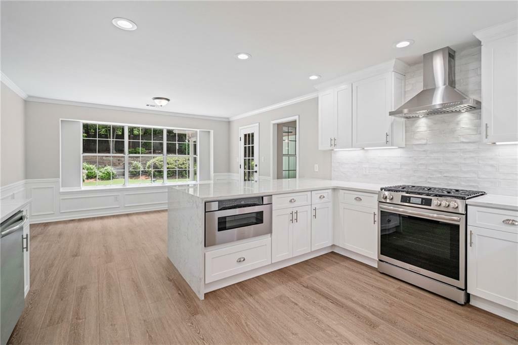 Property Photo: 425 Greenmont Walk Court GA 30009