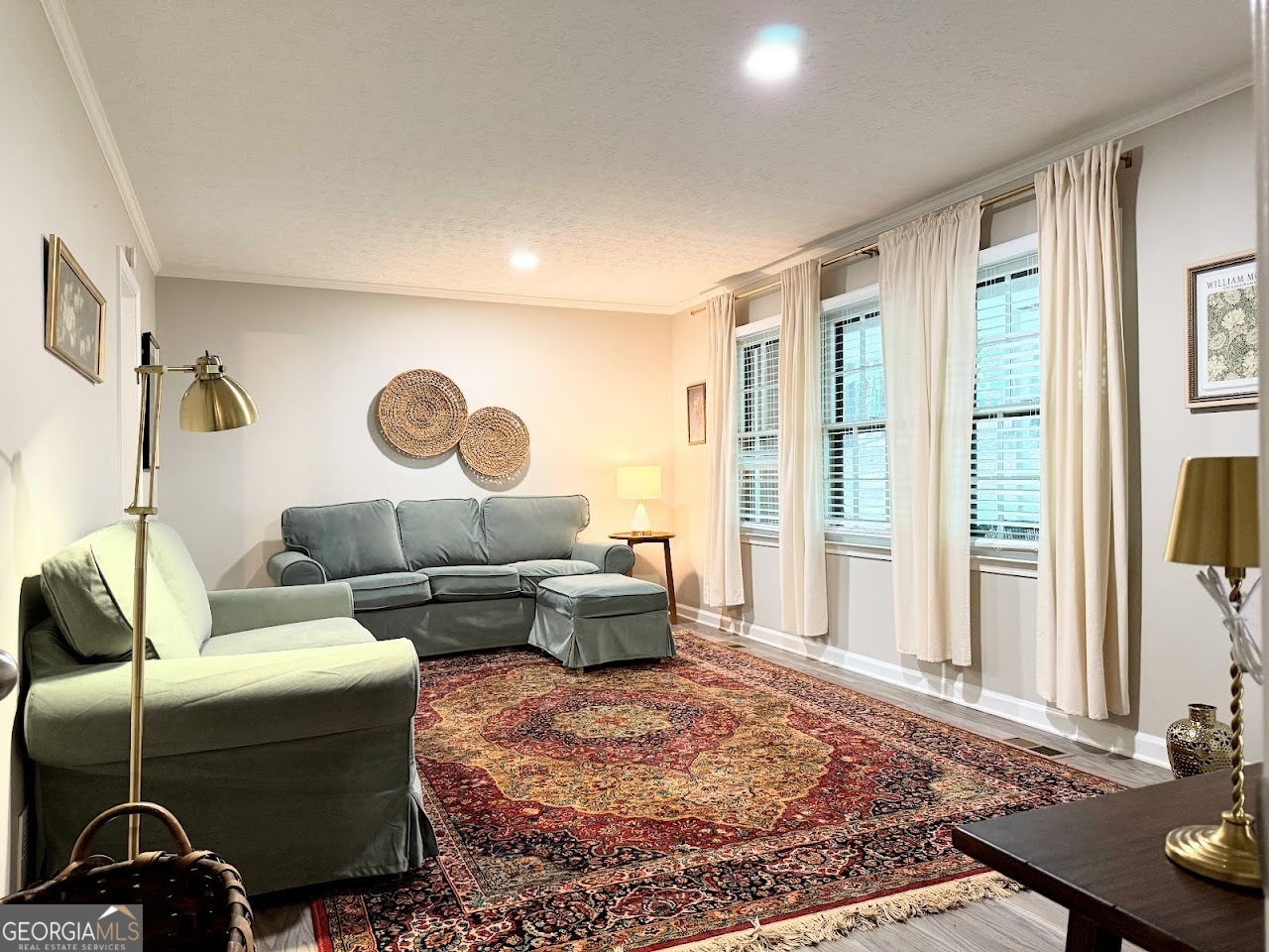 Property Photo: 4032 Golfview Drive GA 30180