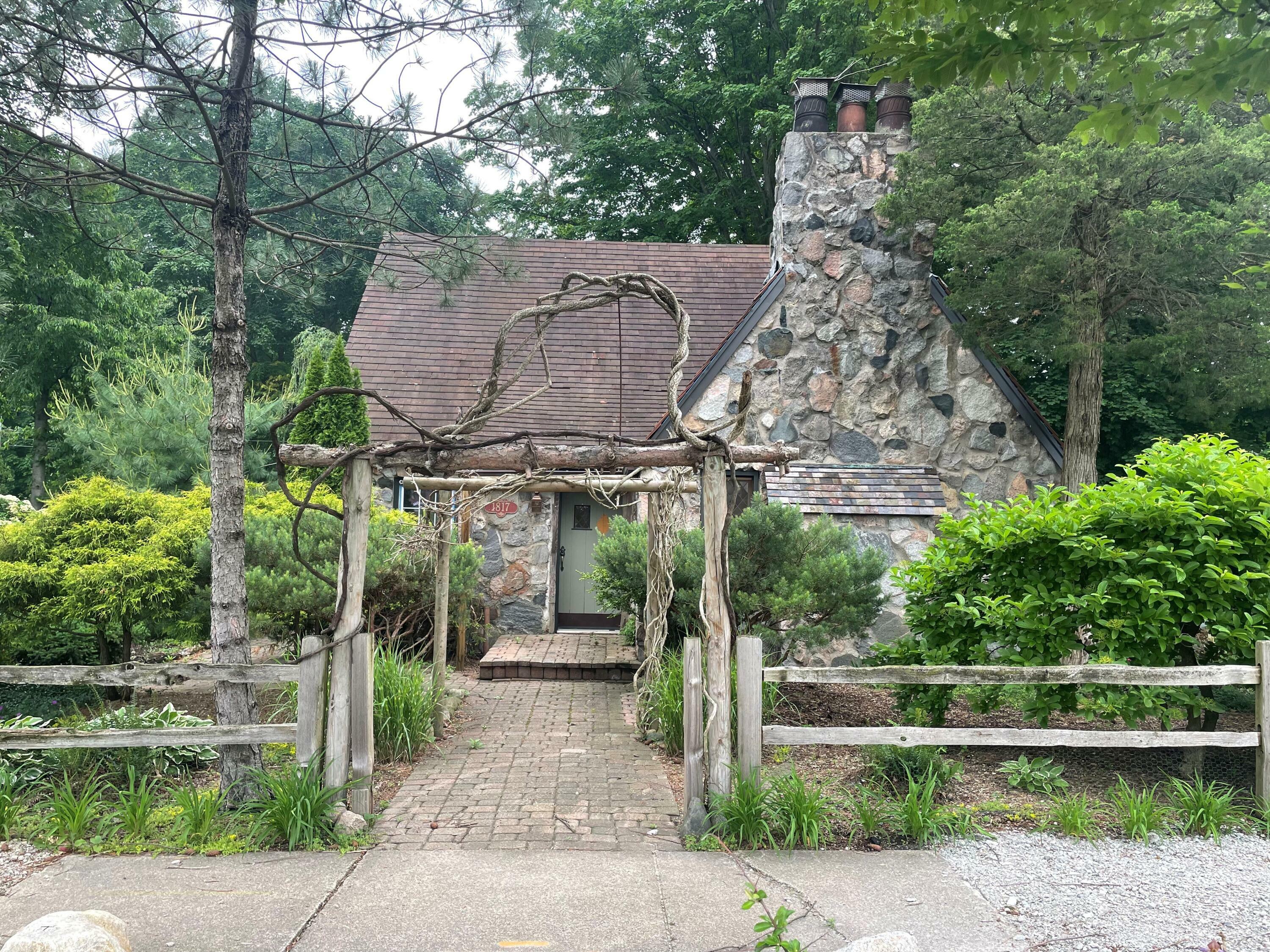 Property Photo: 1817 Indiana Avenue 1 IN 46350