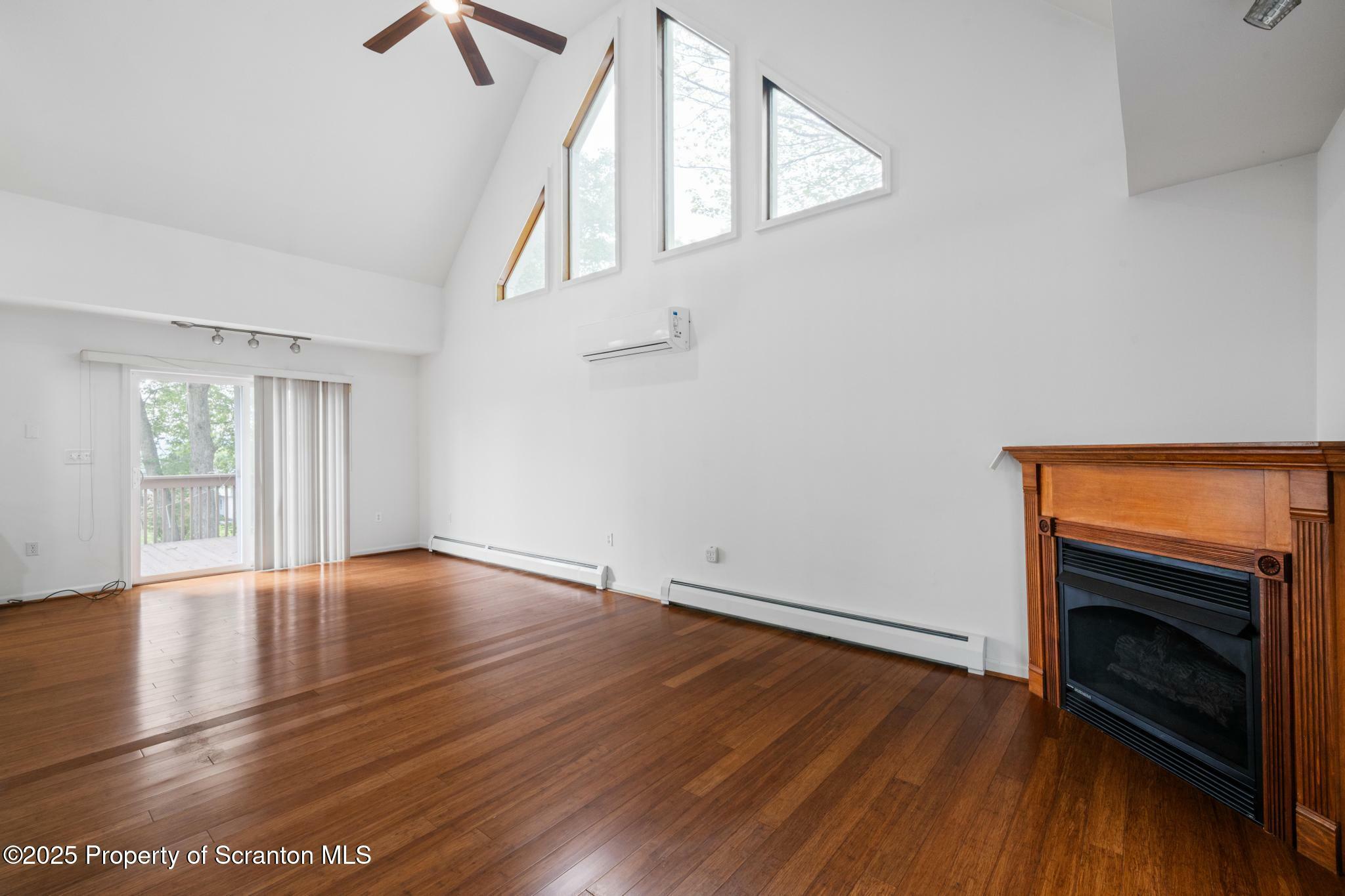 Property Photo:  297 Crisp Avenue  PA 18504 