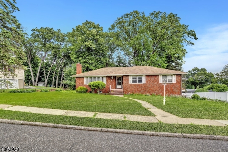 42 Cecilia Dr  Wayne Twp. NJ 07470 photo