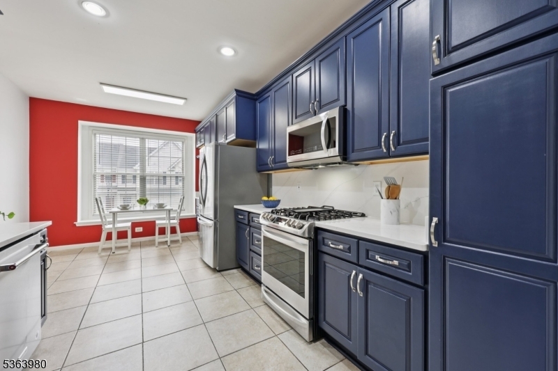 Property Photo: 504 Coventry Dr NJ 07110