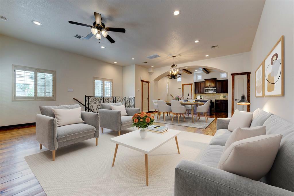 Property Photo: 1426 W 21st Street A TX 77008