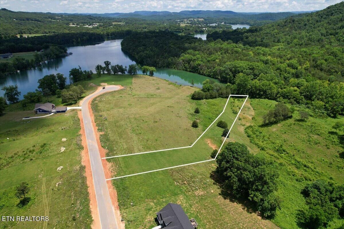 Property Photo: Waterfront Knoll TN 37866