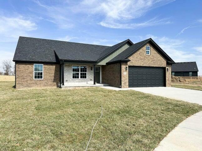 Property Photo: 405 Cheyenne Ct Court KY 40475