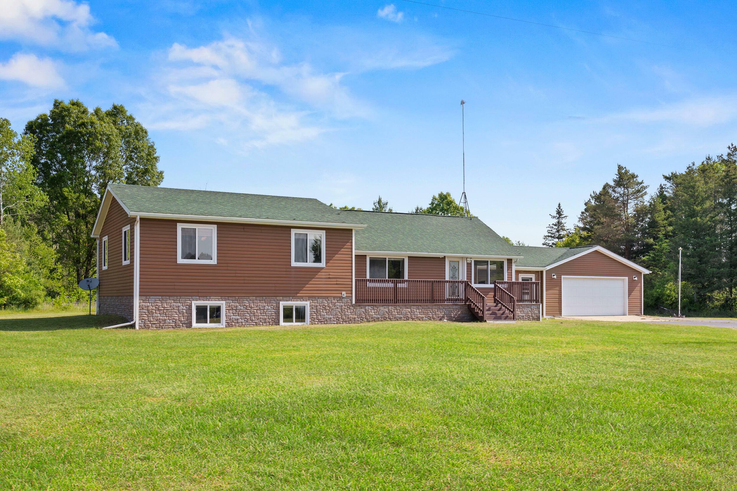 Property Photo: 5886 13 Mile Road MI 49340