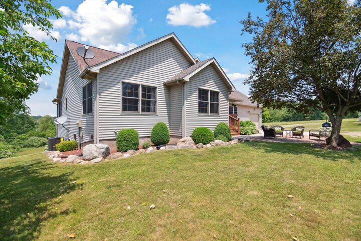 Property Photo:  1741 N Bunn Road  MI 49242 