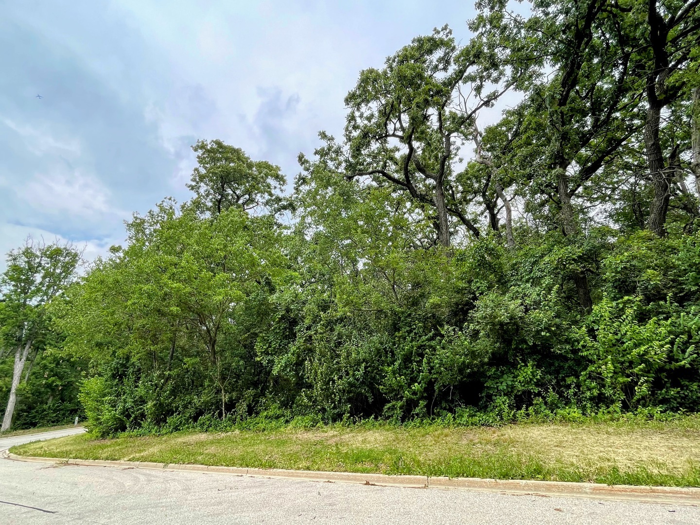 Property Photo: 7304 Forest Oak Drive IL 60050