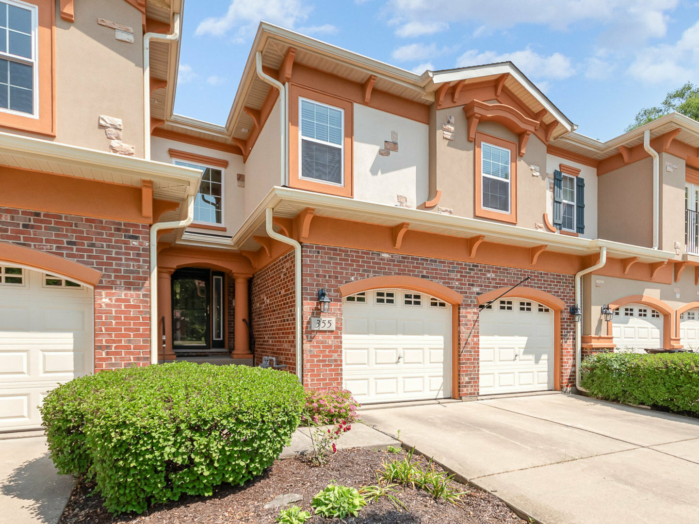 Property Photo: 355 Montabello IL 60108