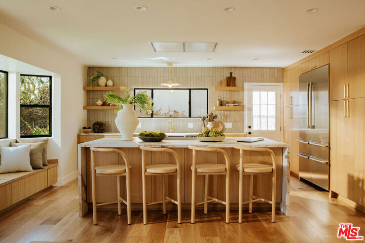 Property Photo:  3107 Pearl Street  CA 90405