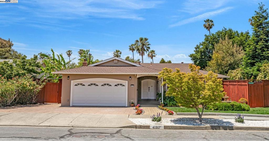 Property Photo:  41917 Camino Santa Barbara  CA 94539 