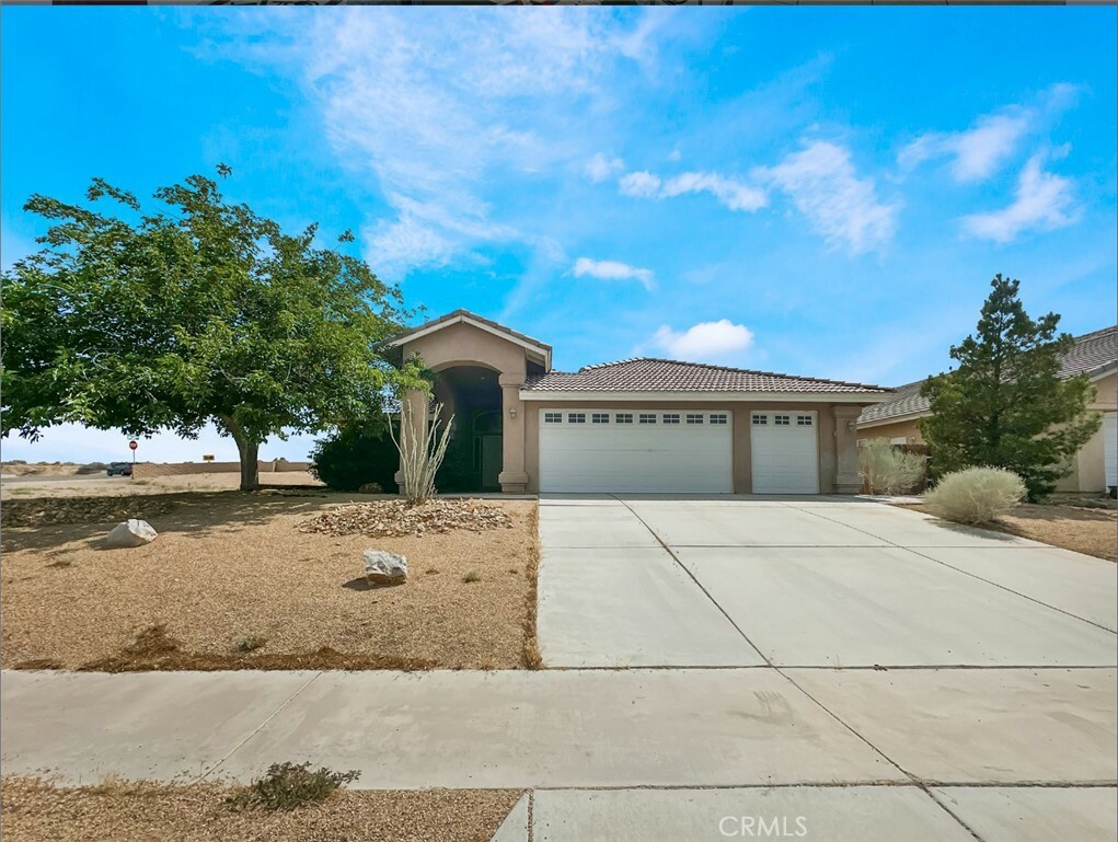 Property Photo: 14453 Schooner Dr CA 92342