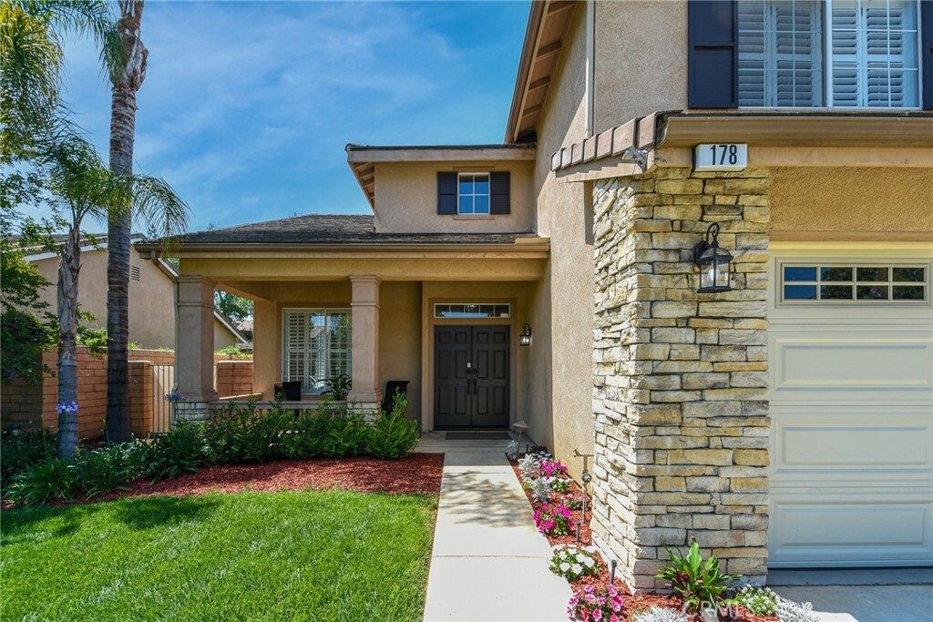 Property Photo: 178 Grapevine Drive CA 92882
