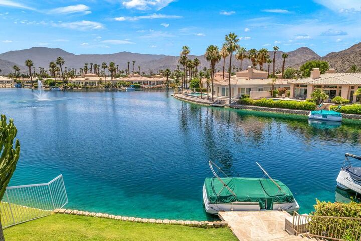 Property Photo: 78975 Dulce Del Mar CA 92253