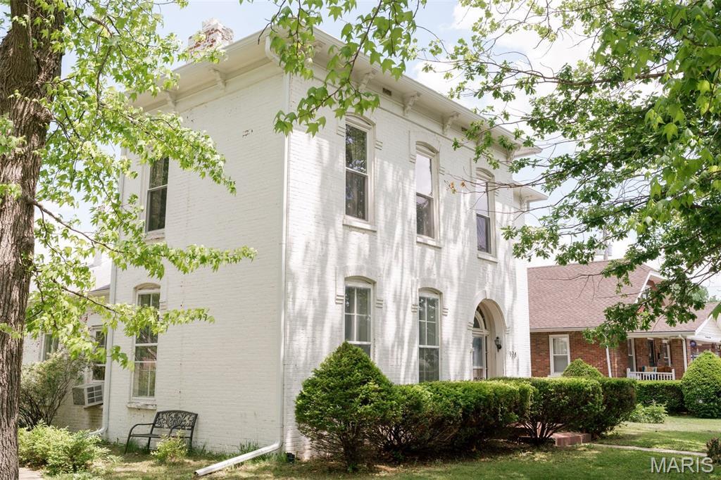 Property Photo: 124 W Ross Street MO 63461