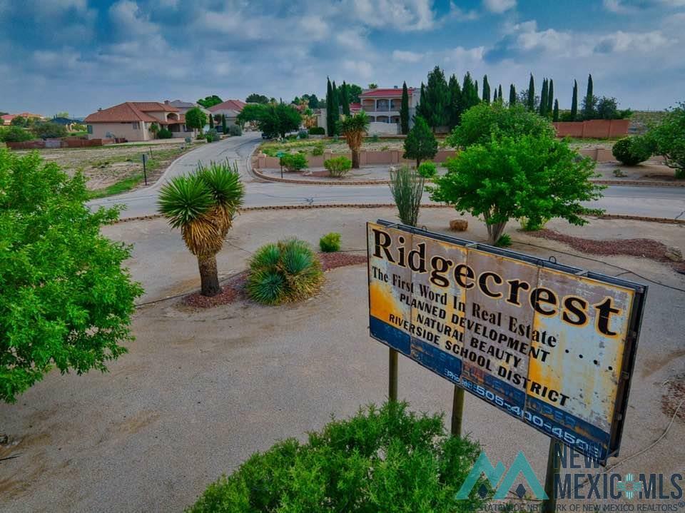 Property Photo: 603 Oakwood Place NM 88220