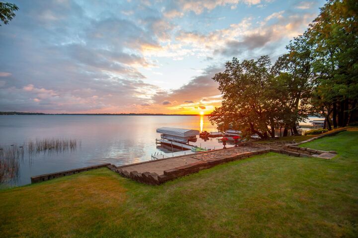 Property Photo: 2762 Old County Road 120 NE MN 56308