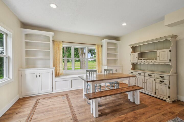 2256 40th Avenue  East Farmington WI 54020 photo