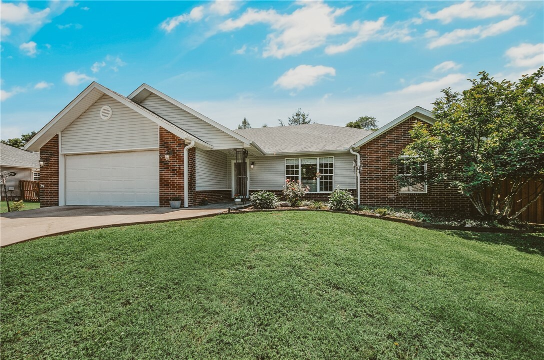4 Breeghle Lane  Bella Vista AR 72714 photo