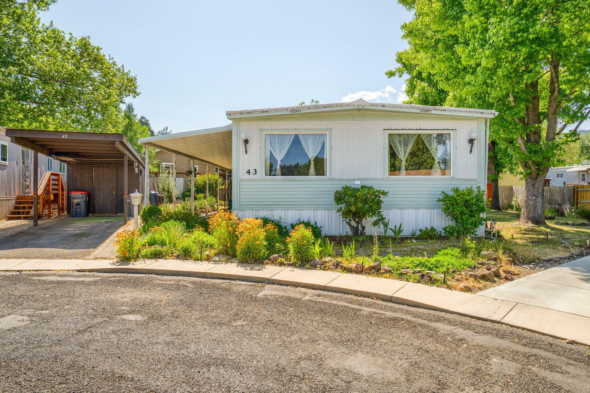 1055 N 5th Street #43  Jacksonville OR 97530 photo